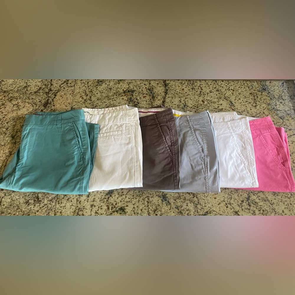 Six pairs (lot) of Bermuda shorts EUC - Sz 6